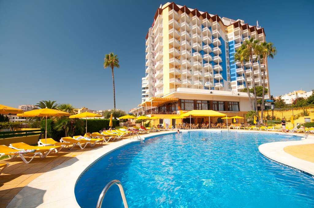 HOTEL MONARQUE TORREBLANCA