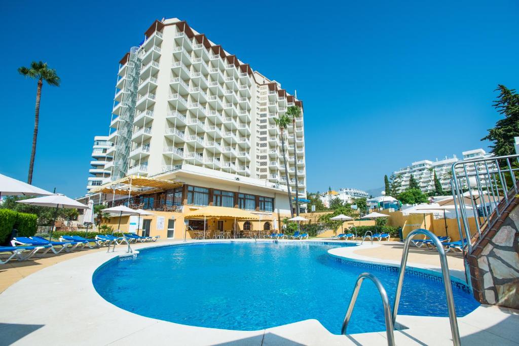 Hotel Monarque Torreblanca.