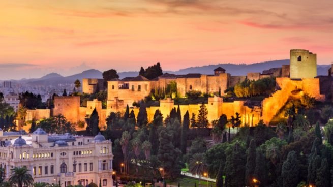 La Alcazaba - Planes para que tu visita a Málaga se convierta en toda una experiencia