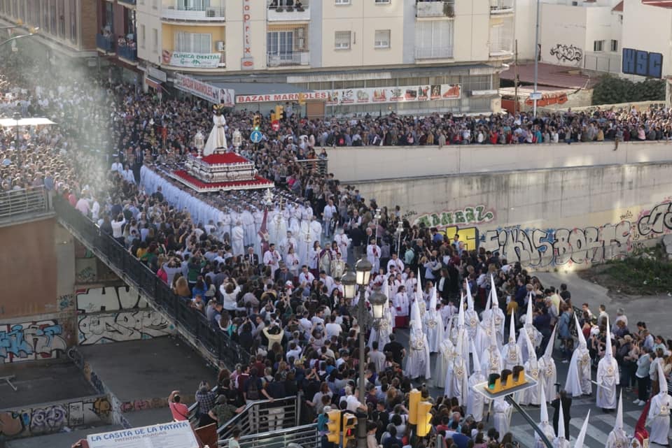 Cutivo en el Puente de la Aurora-Semana Santa de Málaga